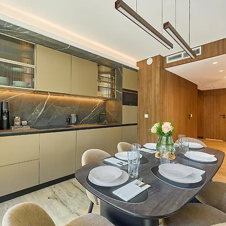 Golden Hour Apartments- Loft H 118 Świnoujście